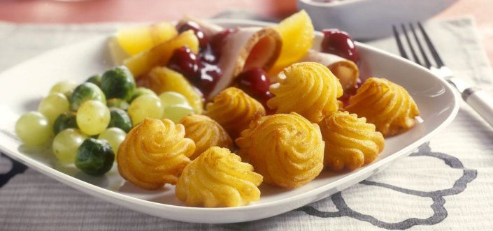 Быстрый, сладкий обед с картофельными розетками