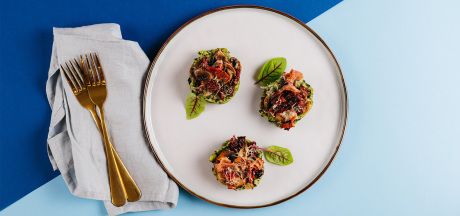 Міні-запіканки з картопляного пюре зі шпинатом