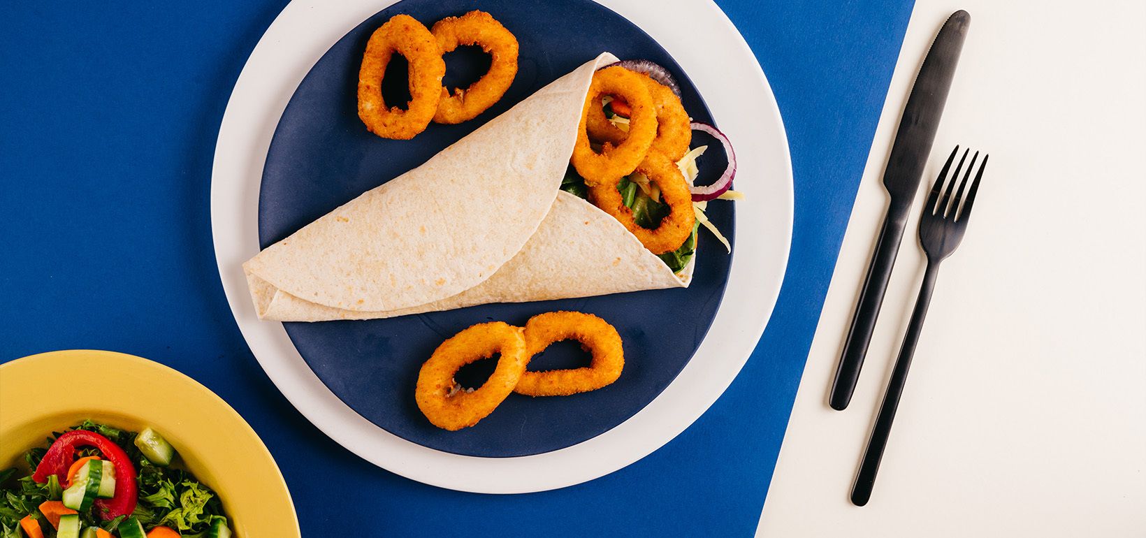 Смачні врапи з кільцями цибулі